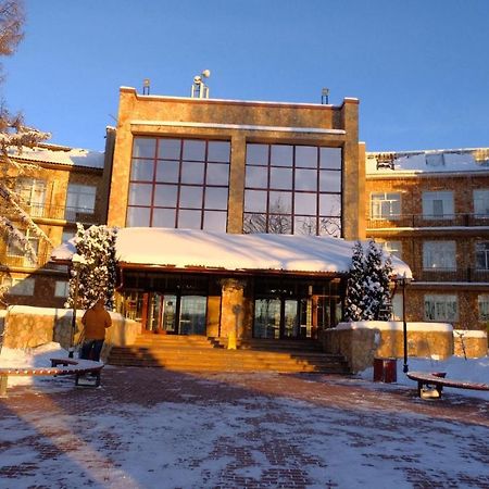 Hotel Edem Oréjovo-Zúyevo Exterior foto