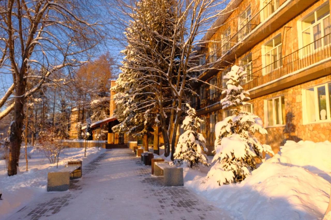 Hotel Edem Oréjovo-Zúyevo Exterior foto