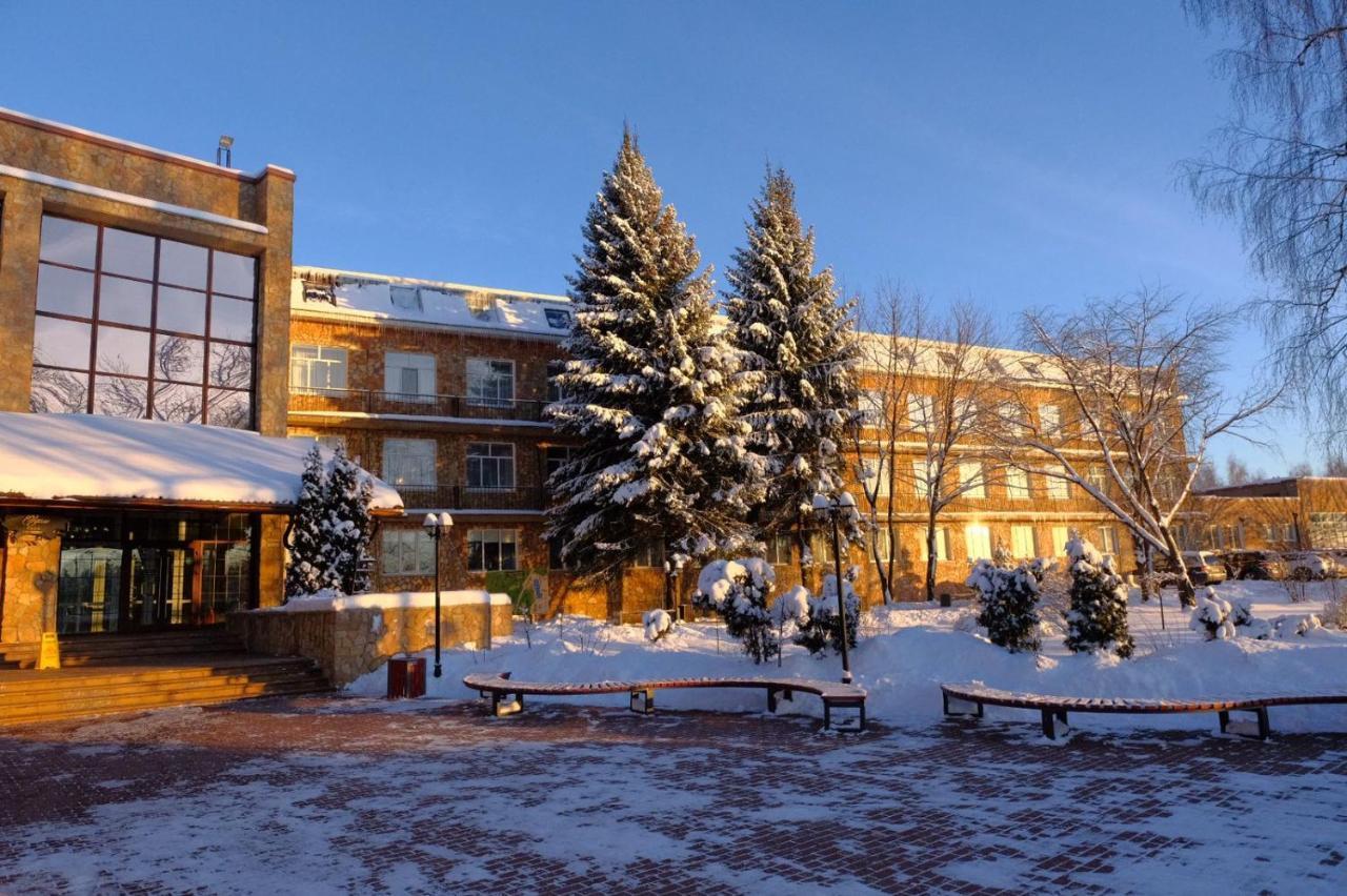 Hotel Edem Oréjovo-Zúyevo Exterior foto